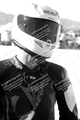 media/Dec-08-2023-Femmewalla (Fri) [[14226fd16b]]/Around the Pits-Group Photo-Prize Raffle/